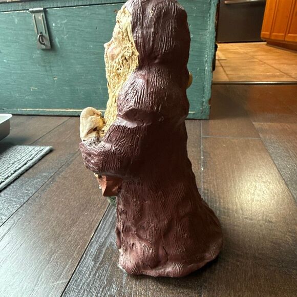 Vintage 1988 resin Santa Claus 9” old world Christmas decor - Picture 6 of 8